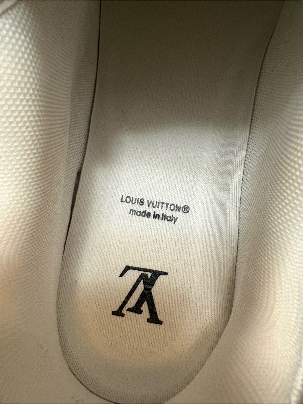 Louis Vuitton Men’s Black & White Monogram LV Low-Top Sneakers - Picture 6 of 9